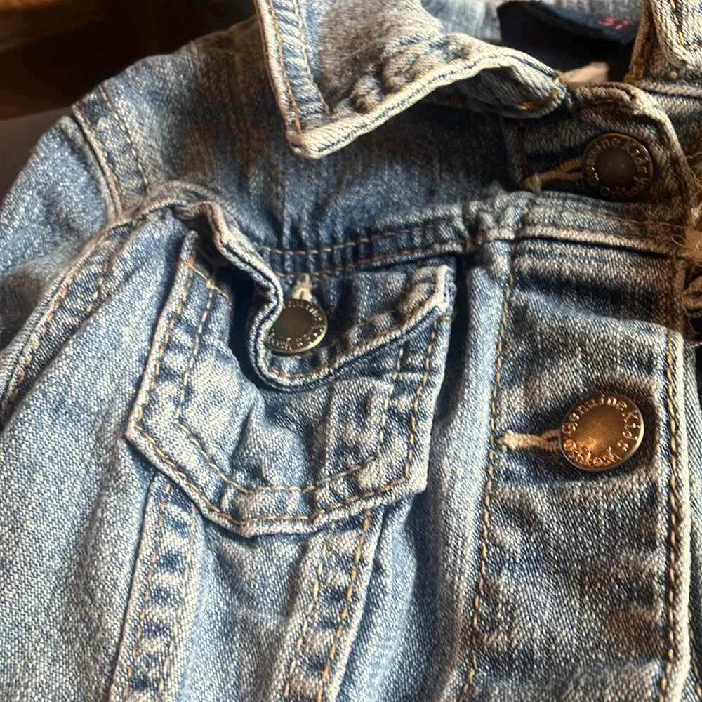 FINAL MARKDOWN Genuine Kids Denim Jacket 3t